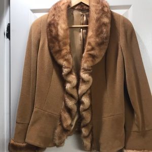 Wool jacket with genuine mink fur